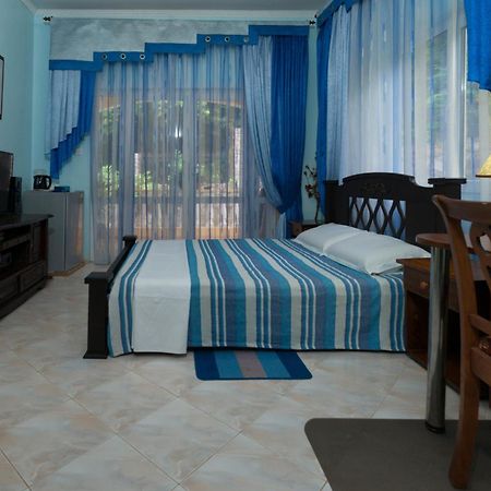 Seybreeze Villa Anse Royale Exteriör bild